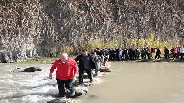 'Diyadin Kanyonu Yürüyüşü' Düzenlendi