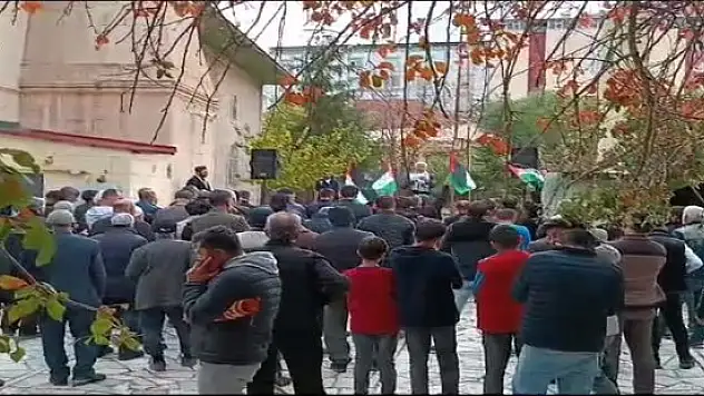 Ağrı'dan işgalcilerin katliamlarına tepki gösterildi