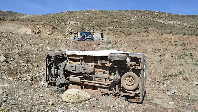 Eleşkirt'te kaza çok sayıda yaralı var