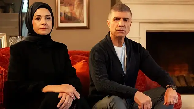 Kızıl Goncalar Konusu Nedir?
