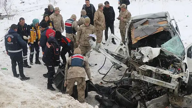 Ağrılı esnaf trafik kazasında hayatını kaybetti