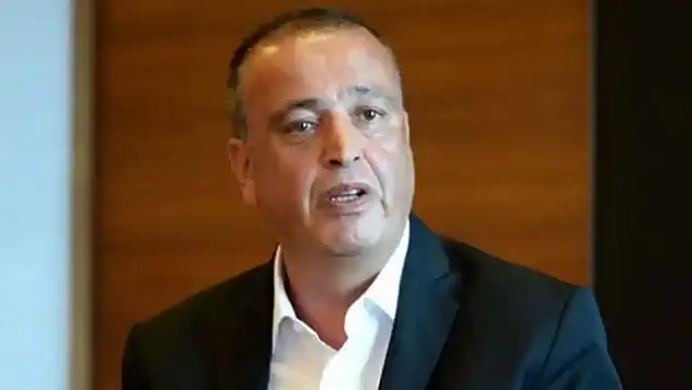 Battal İlgezdi kimdir? Neden istifa etti?
