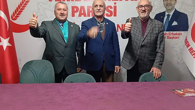 Hamur'da İsmet Aslan Yeniden Refah Partisi'nden seçime giriyor