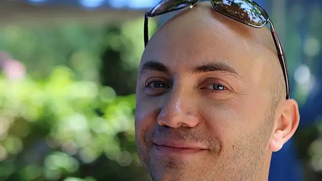 Rıfat Rafael Haleva Kimdir?