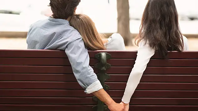 Rüyada aldatmanın tabiri nedir? Rüyada eşini aldatmak ne anlama gelir?