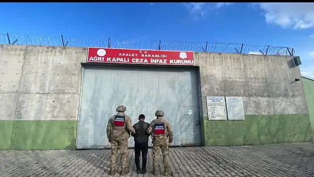 Firari 4 kişi Ağrı'da yakalandı