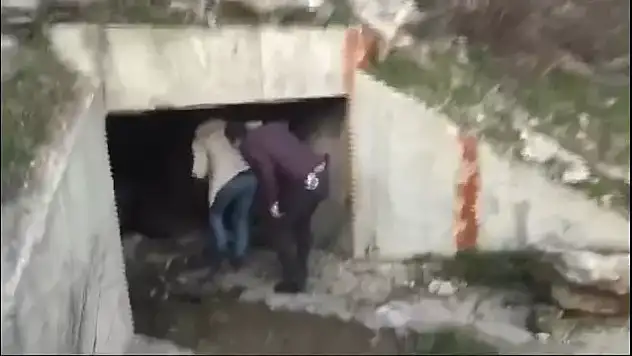 Kan donduran vahşet: 1 yıldır aranıyordu! Döverek öldürüp poşetle dereye atmışlar