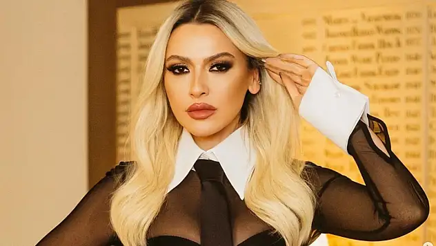 Hadise Yeni Aşkıyla Görüntülendi