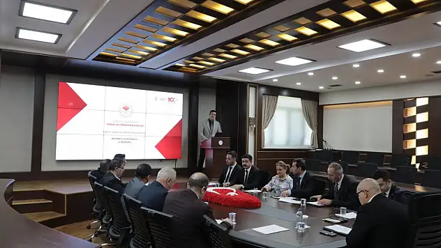 Vali Koç Ağrı'da ki uyuşturucu sorununa el attı