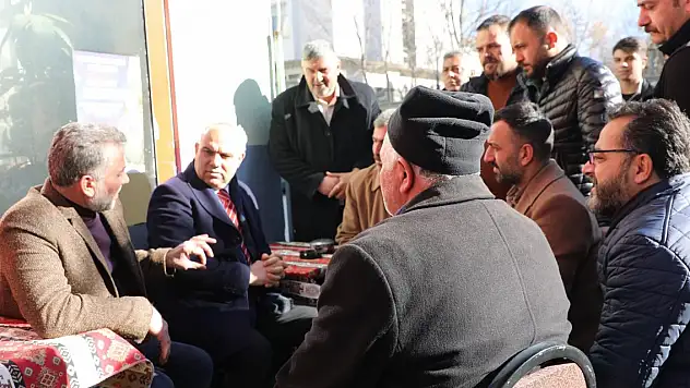 Ağrı Valisi Koç, esnaf ve vatandaşlarla buluştu