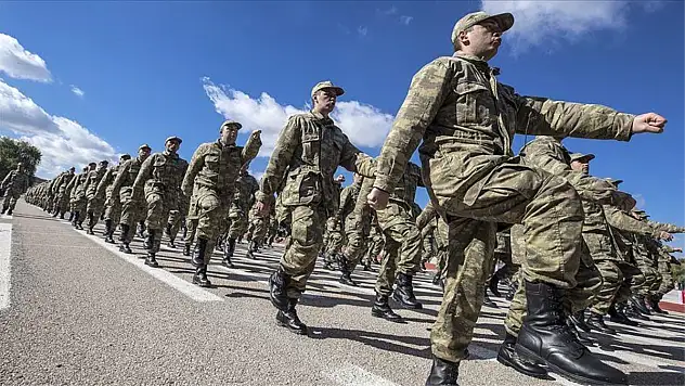 Rüyada askere gitmenin tabiri nedir? Rüyada askere gittiğini görmek ne anlama gelir?