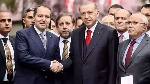 AK Parti İle YRP Köprüleri Attı: İttifak Değiliz