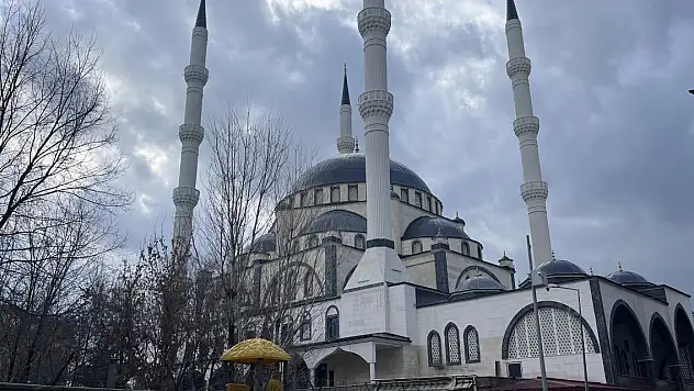 Ağrı'da Camiler Ramazan Ayına Hazırlanıyor