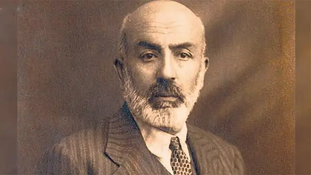 Mehmet Akif Ersoy Neden Sürgün Edildi?