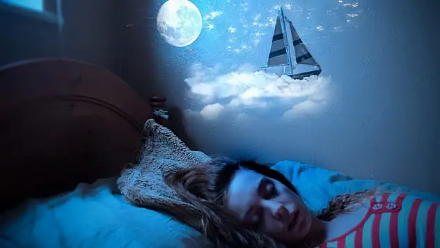 Rüyada balkondan atlamak, balkondan düşmek ne anlama gelir?
