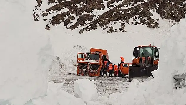 Kenti Karadenize bağlayan yol 4 ay sonra açıldı