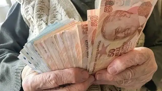 Emekli Bayram İkramiyelerinde Takvim Değişti, Detaylar İçin Hemen Tıklayın!