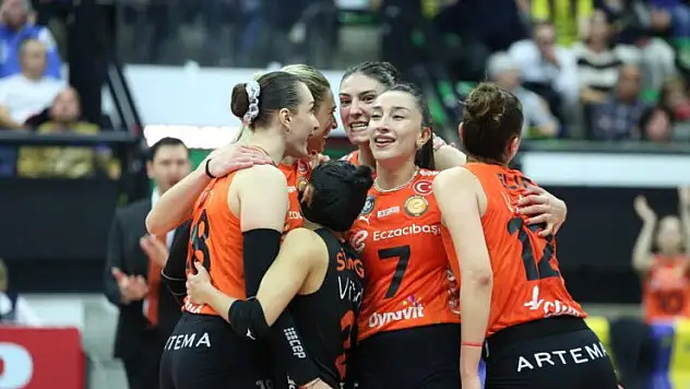Eczacıbaşı Dynavit - Imoco Volley  ŞİFRESİZ CANLI İZLE, Eczacıbaşı Dynavit - Imoco Volley  maçı nereden canlı izlenir
