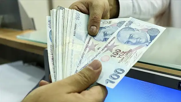 Memur maaşları bayramdan önce yatacak mı?