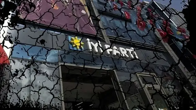 İYİ Parti'den Toplu İstifa