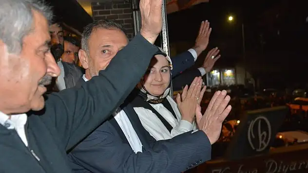 Patnos'ta AK Parti Açık Ara Kazandı