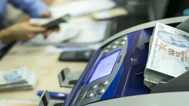 Emeklilerin beklediği haber geldi! Ödenmeye başlandı