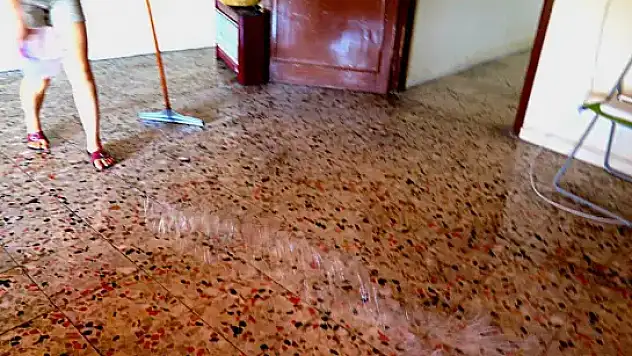 Rüyada ev yıkadığını görmek ne anlama gelir?