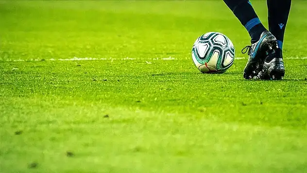 10 Nisan günü maç var mı, hangi kanaldan yayınlanıyor, şifresiz mi?