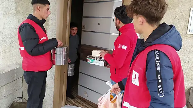 Kızılay Diyadin Şubesi Ramazan'da gönüllere dokundu