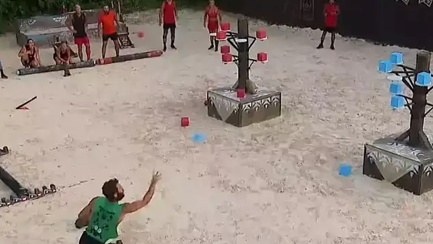 Survivor'da Dokunulmazlık oyununu hangi takım kazandı? Eleme adayı kim oldu?