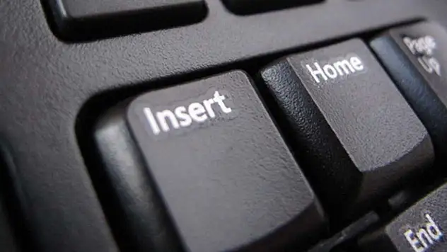 Klavyedeki Insert (INS) tuşu nedir ve ne işe yarar?