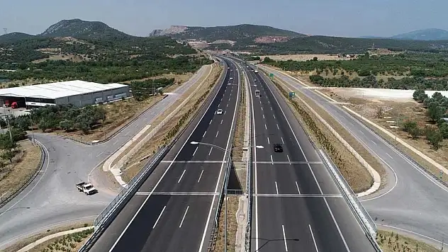 Hangi yollarda çalışma var? Türkiye yollarında son durum | 25 Nisan 2024 Perşembe|