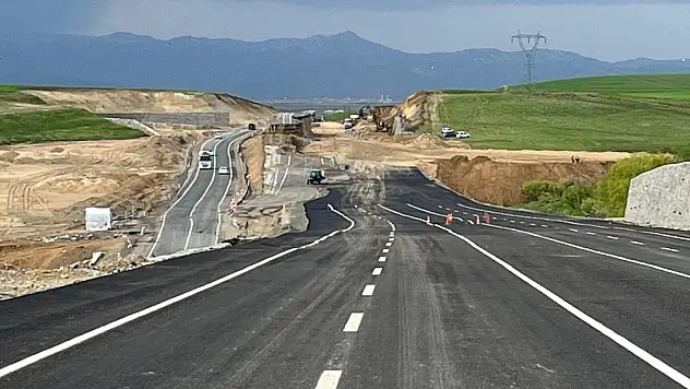 Ağrı-Van Karayolunda son 6 kilometre