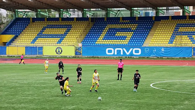 Ağrı'nın kızları durdurulamıyor