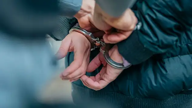 Kars'ta terör örgütlerine operasyon: 4 gözaltı