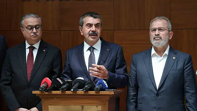 Eğitimdeki müfredat değişikliği toplumun her kesiminden ilgi gördü