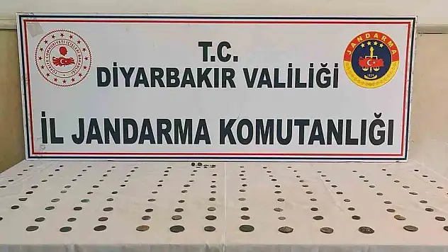 Diyarbakır'da 150 adet sikke satmaya çalışan 2 şüpheli yakalandı