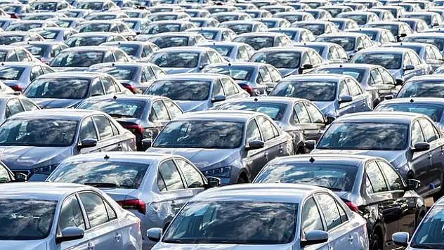 İkinci el otomobilde fiyatlar düşecek mi?