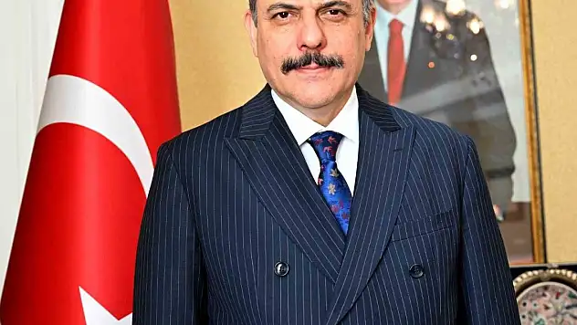 Erzurum Valisi Annelerin hakkına dikkat çekti