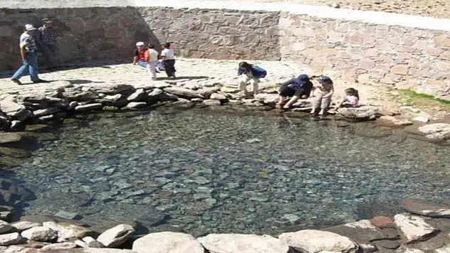 Erzurum Düşünce Hareketi 'Dumlubaba'ya dikkat çekti