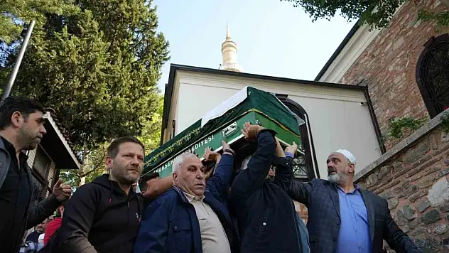 Ayasofya için yargı yolunu açan Kandemir vefat etti