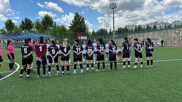 Ağrı'nın Kızları Kararlı: Hedef 2. Lig