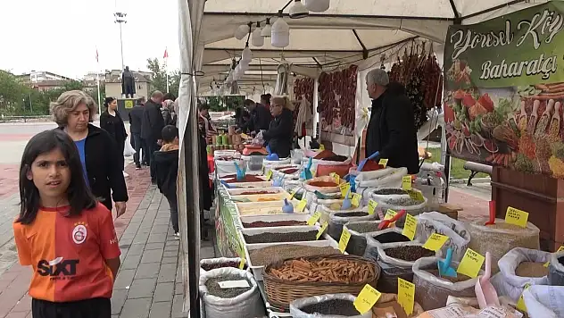 Anadolu'nun lezzetleri Muş'ta vatandaşlarla buluştu