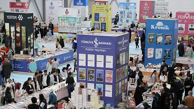 6. Doğu Anadolu Erzurum Kitap Fuarı'na yoğun ilgi