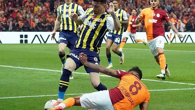 Trendyol Süper Lig: Galatasaray: 0 - Fenerbahçe: 1 (Maç sonucu)