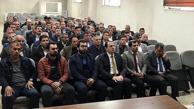 Van'da muhtarlara yönelik eğitim programı düzenlendi