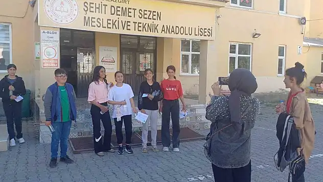 Malazgirt'te LGS heyecanı