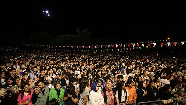 11. Uluslararası İnci Kefali Göçü Kültür ve Sanat Festivaline yoğun ilgi gösterildi