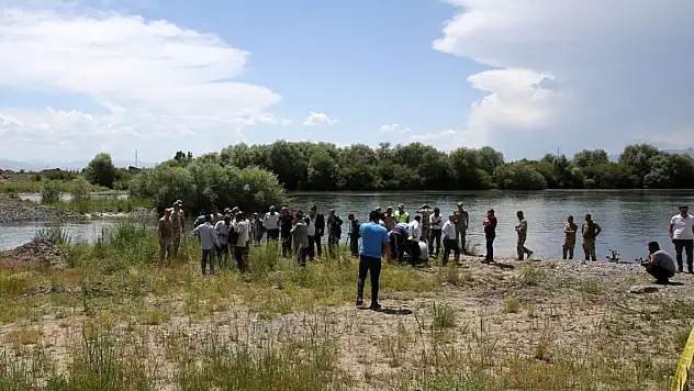 Murat Nehri'nde giren öğrencinin cansız bedeni bulundu