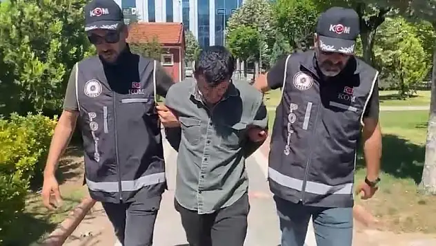 YKS'de yapay zekayla kopya çekmeye çalışan kişi tutuklandı